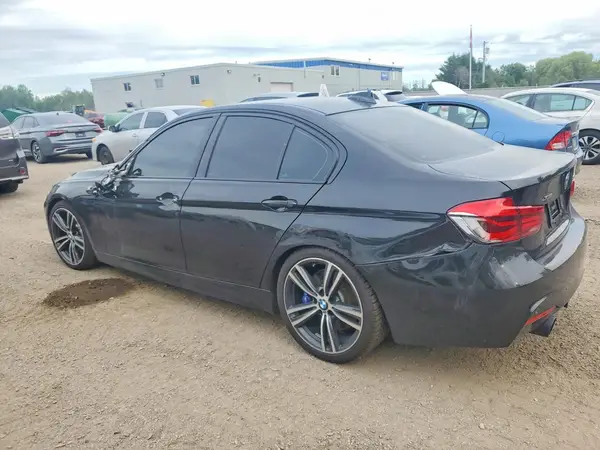 WBA8B7C33HK858507 2017 BMW 3ER - Image 2