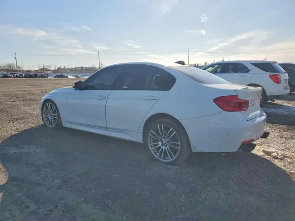 WBA8B7C35HA181689 2017 BMW 3ER - Image 2