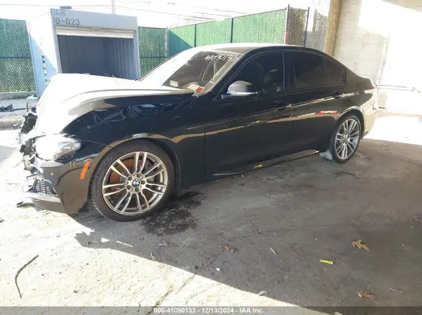 WBA8B7C36HA189994 2017 BMW 3ER - Image 2