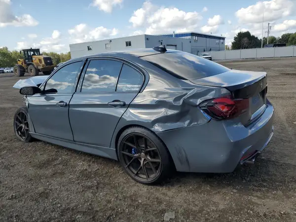 WBA8B7C39HK858754 2017 BMW 3ER - Image 2