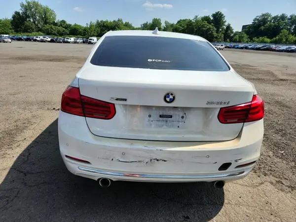 2018 BMW 3 Series COPART lot 66155495 auction photo 6