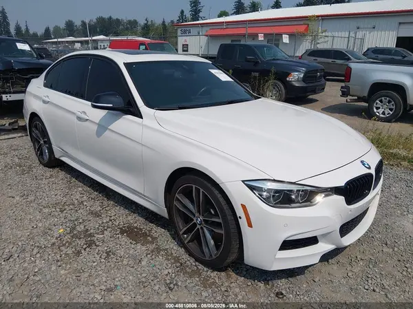 WBA8B7C51JA411896 2018 BMW 3ER - Image 1