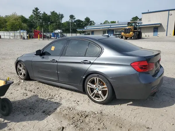 WBA8B7C51JA584771 2018 BMW 3ER - Image 2