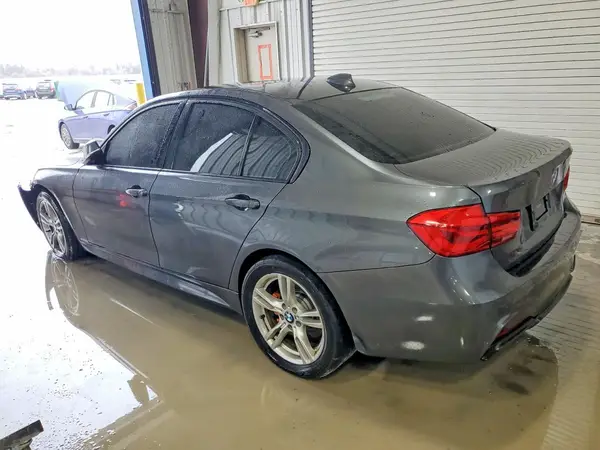 WBA8B7C52GK702569 2016 BMW 3ER - Image 2
