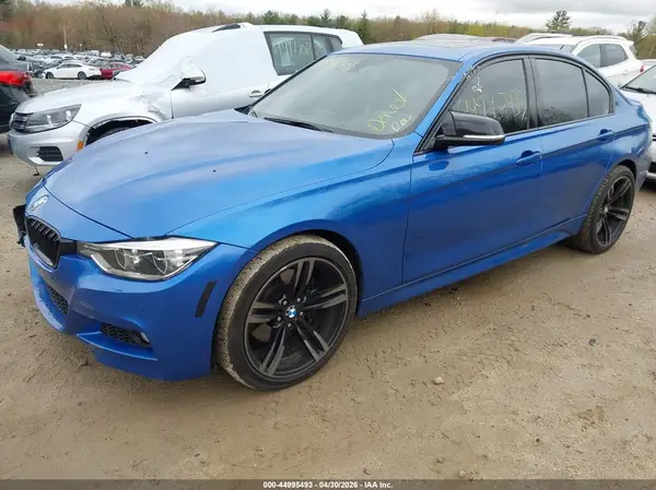 WBA8B7C52GK703852 2016 BMW 3ER - Image 2