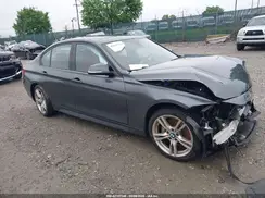 WBA8B7C52JA576565 2018 BMW 3ER