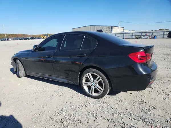 WBA8B7C52JA577129 2018 BMW 3ER - Image 2