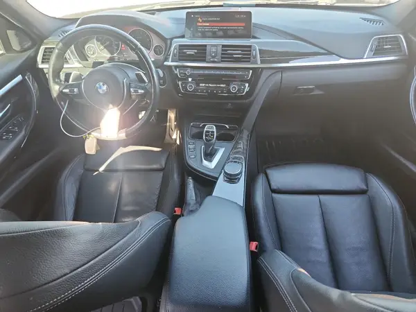 WBA8B7C52JA577129 2018 BMW 3ER - Image 8