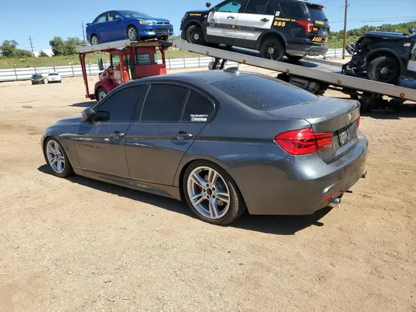 WBA8B7C53JA585825 2018 BMW 3ER - Image 2