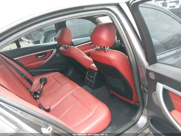 WBA8B7C54JA573005 2018 BMW 3ER - Image 8