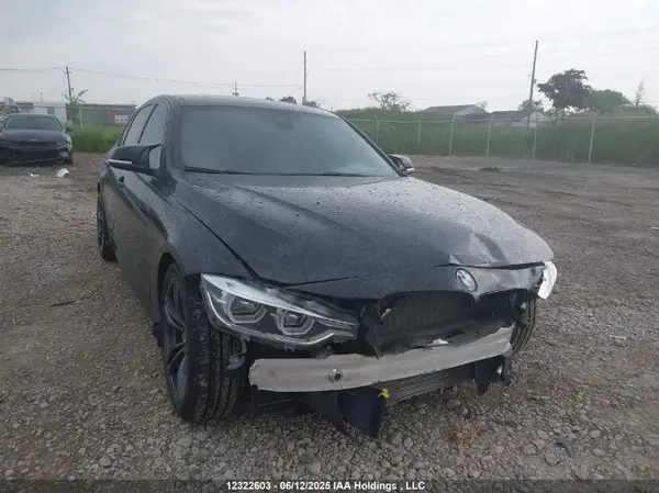 WBA8B7C55HK858347 2017 BMW 3ER - Image 1