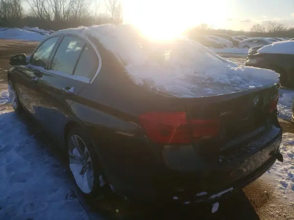 WBA8B7C56GK703854 2016 BMW 3ER - Image 2