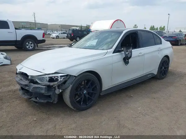WBA8B7C56HK858289 2017 BMW 3ER - Image 2