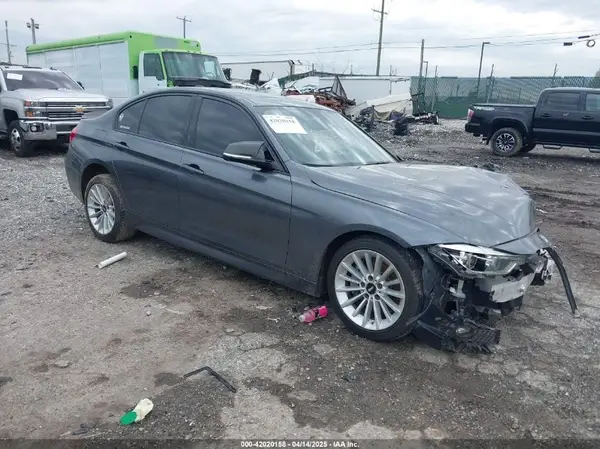 WBA8B7C56JA585785 2018 BMW 3ER - Image 1