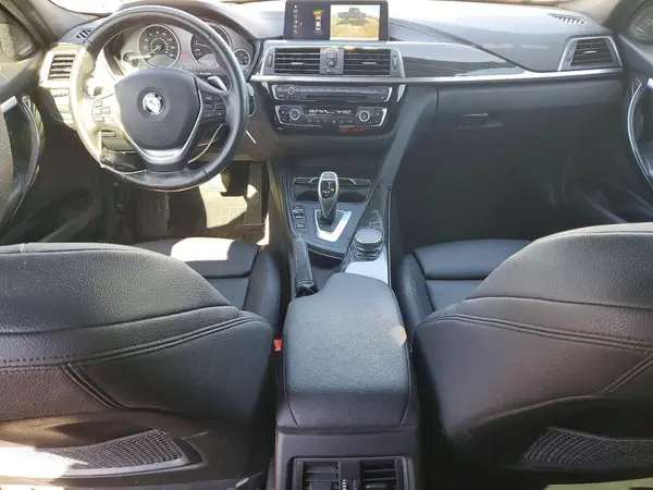 WBA8B7C57JA586086 2018 BMW 3ER - Image 8