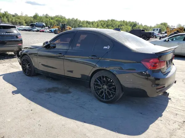 WBA8B7C58JA584587 2018 BMW 3ER - Image 2