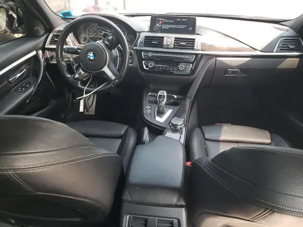 WBA8B7C59GK702830 2016 BMW 3ER - Image 8