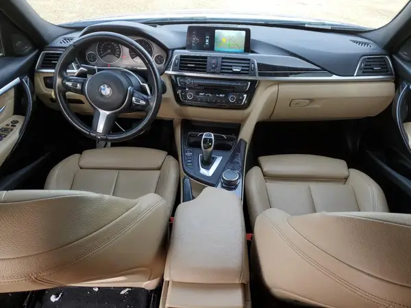 WBA8B7C59HK704000 2017 BMW 3ER - Image 8