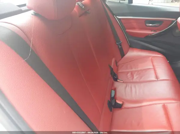 WBA8B7C59JA937838 2018 BMW 3ER - Image 8