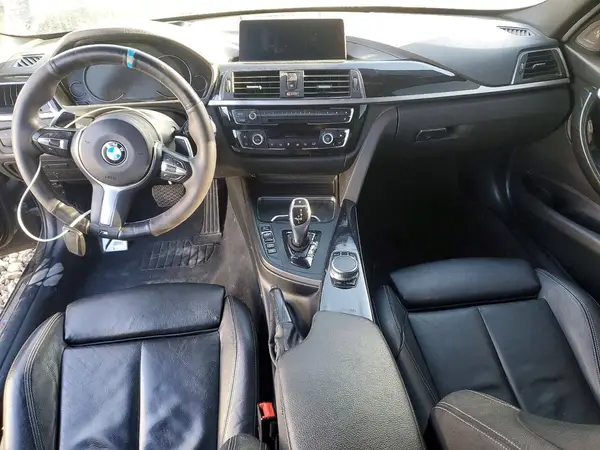 WBA8B7C5XJA576541 2018 BMW 3ER - Image 8