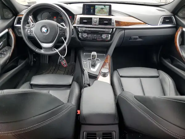 WBA8B7C5XJA586244 2018 BMW 3ER - Image 8