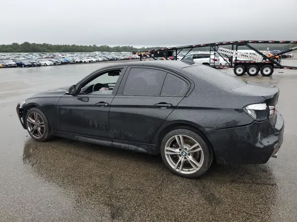 WBA8B7G31HNU37801 2017 BMW 3ER - Image 2