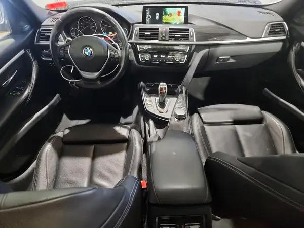 WBA8B7G33HNU37752 2017 BMW 3ER - Image 8