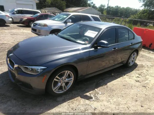 WBA8B7G33HNU37816 2017 BMW 3ER - Image 2