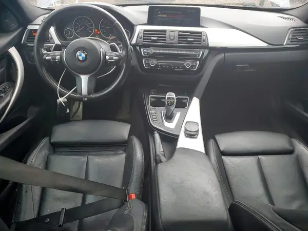 WBA8B7G37HNU37821 2017 BMW 3ER - Image 8