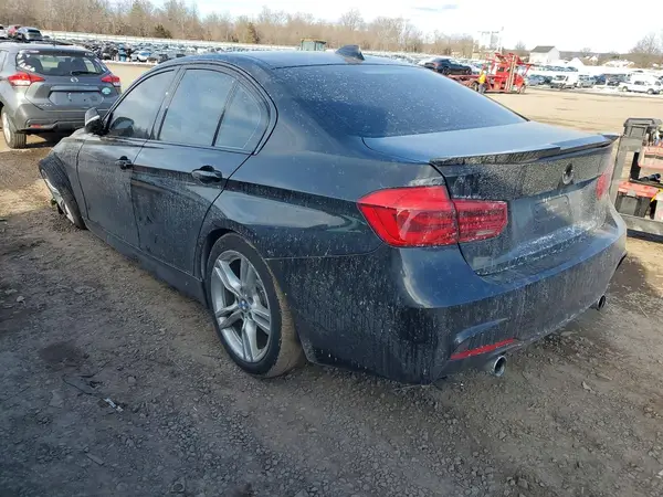 WBA8B7G39HNT71031 2017 BMW 3ER - Image 2