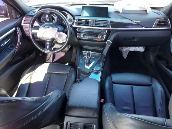 WBA8B7G39HNU38372 2017 BMW 3ER - Image 8