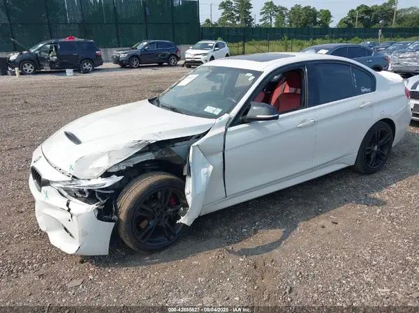 WBA8B7G3XHNU37781 2017 BMW 3ER - Image 2