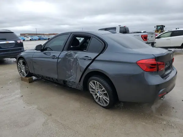 WBA8B7G3XHNU38218 2017 BMW 3ER - Image 2