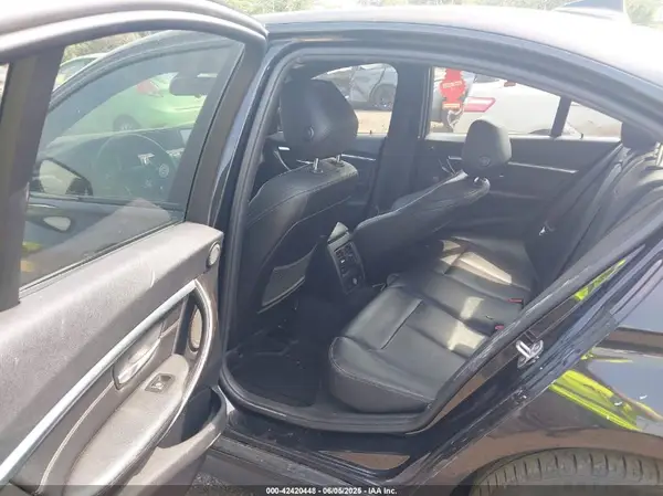 WBA8B7G51HNU37248 2017 BMW 3ER - Image 8