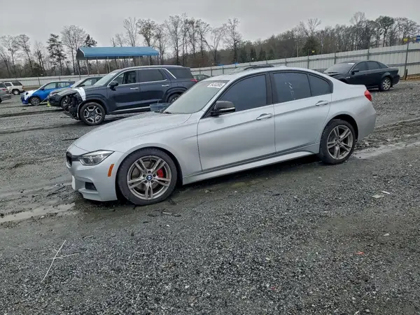 WBA8B7G51JNU94748 2018 BMW 3ER - Image 1