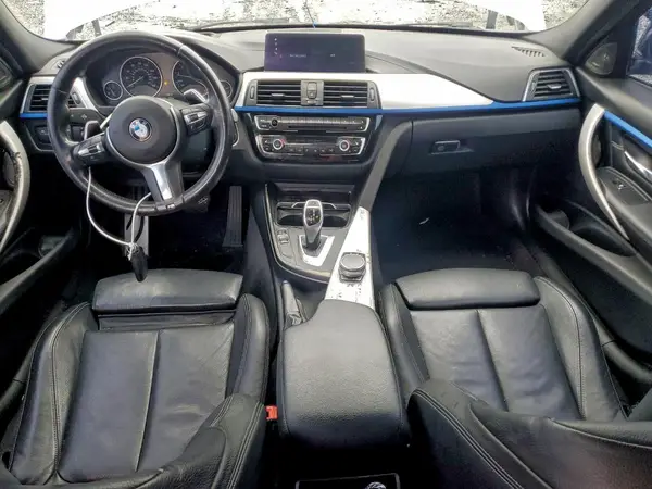 WBA8B7G51JNU94748 2018 BMW 3ER - Image 8