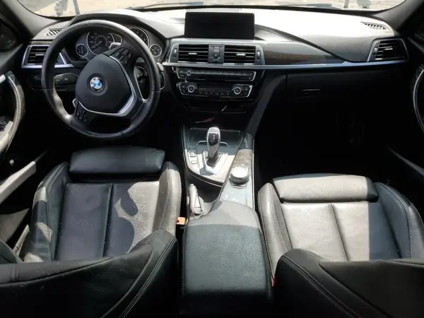 WBA8B7G51JNU94832 2018 BMW 3ER - Image 8
