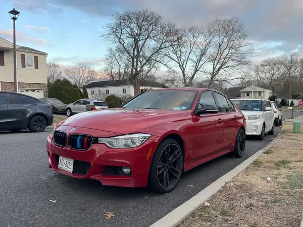 WBA8B7G52GNT14704 2016 BMW 3ER - Image 2