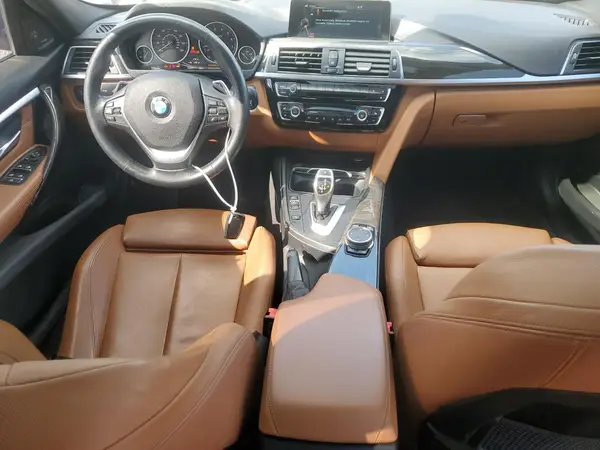 WBA8B7G52GNT95963 2016 BMW 3ER - Image 8
