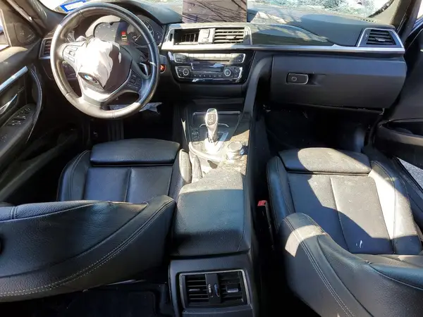 WBA8B7G52JNU95391 2018 BMW 3ER - Image 8