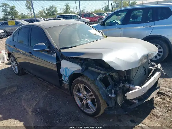 WBA8B7G52JNU95522 2018 BMW 3ER - Image 1