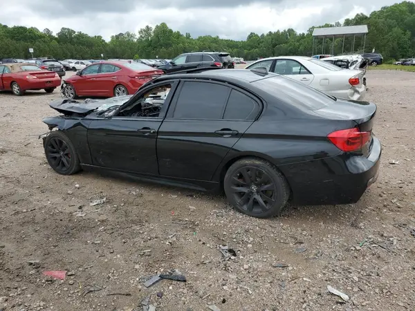WBA8B7G53JNU95206 2018 BMW 3ER - Image 2