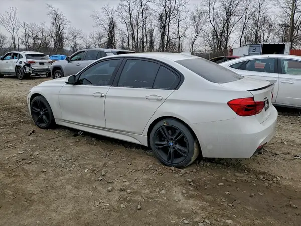 WBA8B7G54GNT96029 2016 BMW 3ER - Image 2