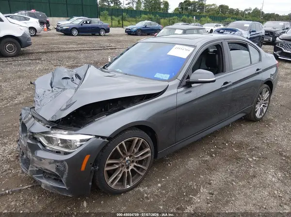 WBA8B7G56GNT14284 2016 BMW 3ER - Image 2