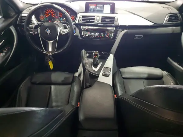 WBA8B7G56HNU37391 2017 BMW 3ER - Image 8