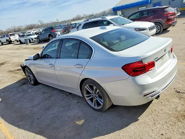 WBA8B7G57GNT14701 2016 BMW 3ER - Image 2