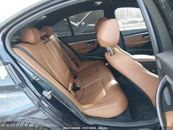 WBA8B7G57GNT95750 2016 BMW 3ER - Image 8