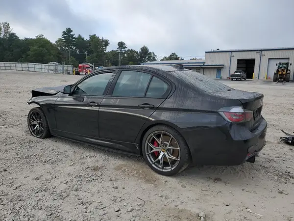 WBA8B7G57JNU95077 2018 BMW 3ER - Image 2