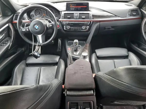 WBA8B7G57JNU95077 2018 BMW 3ER - Image 8