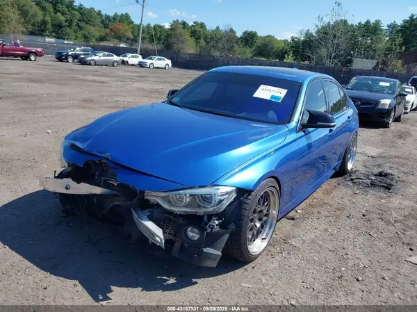 WBA8B7G58GNT95126 2016 BMW 3ER - Image 2